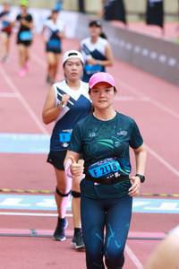 BIB: 2118
                            <button type="button" onclick="openModal(4642983)" class="btn btn-primary btn-sm float-right btn-popup" data-toggle="modal" data-target=".modal-high-quality">
                        <i class="fas fa-shopping-cart"></i> Add to Cart
                    </button>
                                            <button type="button" onclick="isThisMe(4642983, true)" class="btn btn-success btn-sm float-right btn-popup btn-isme hidden" data-toggle="tooltip" data-placement="bottom" title="นี่คือรูปของคุณใช่ไหม คลิกที่นี่เพื่อเอาเข้าอัลบั้ม">
                        <i class="fas fa-plus"></i> Add to album
                    </button>
                    <button type="button" onclick="isThisMe(4642983, false)" class="btn btn-warning btn-sm float-right btn-popup btn-isnotme hidden">
                        <i class="fas fa-ban"></i> Remove from album
                    </button>